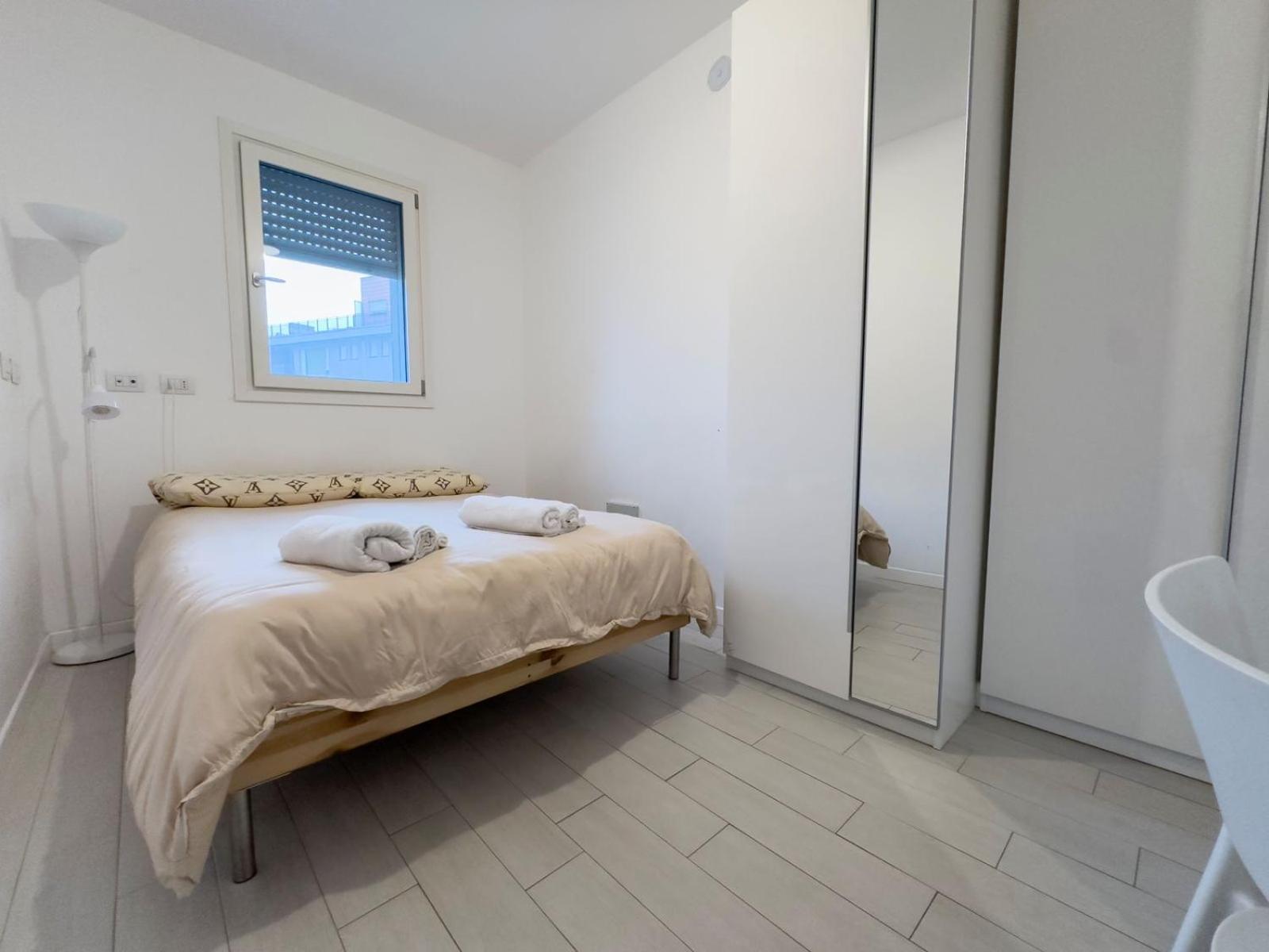 Luxury 3 Bedroom Apartment 100 Mq Next To Rho Fiera And San Siro Милан Экстерьер фото